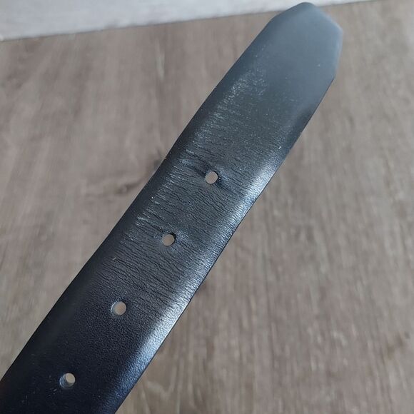 Roundtree & Yorke Black Full Grain Cowhide Belt 46 - Picture 4 of 8